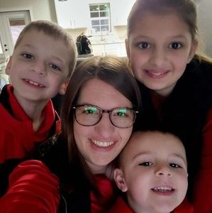 Meet your Posher, Ellen